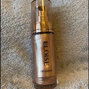 Eloise Get Gleaming Body Highlighter